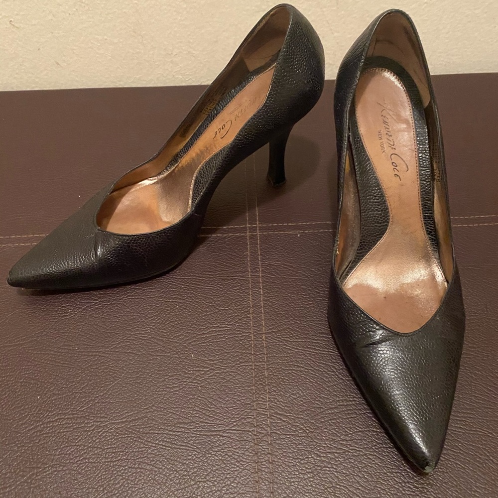 Kenneth Cole Heels, Size 8
